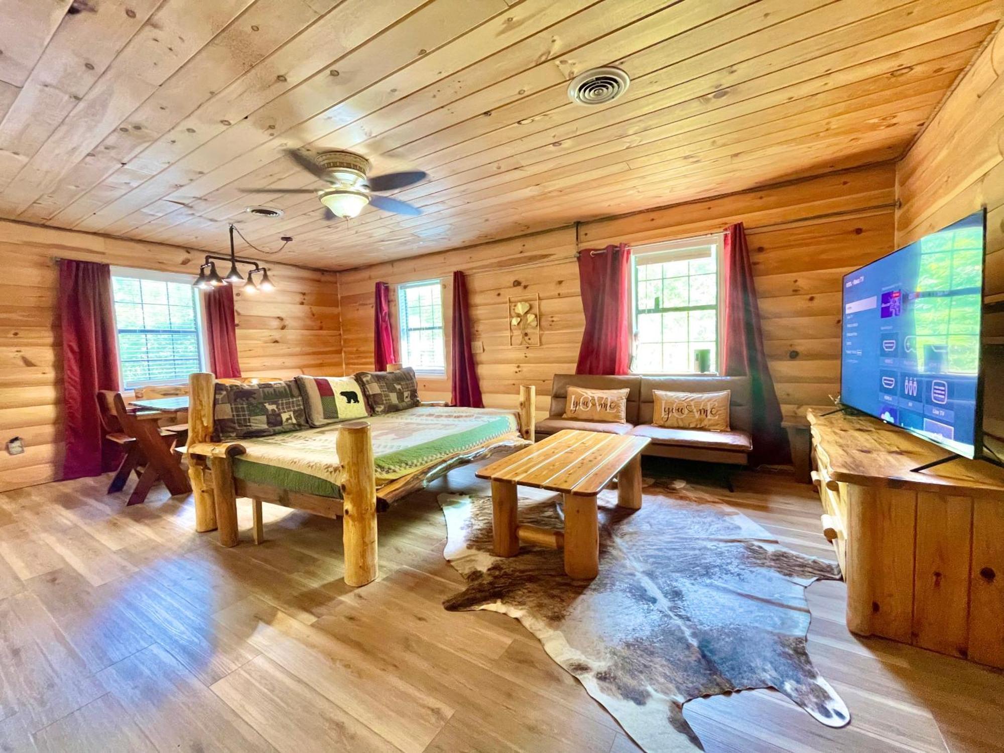 Villa Wild Reindeer 5Min From Parkway Hottub Firepit Sevierville Exterior foto